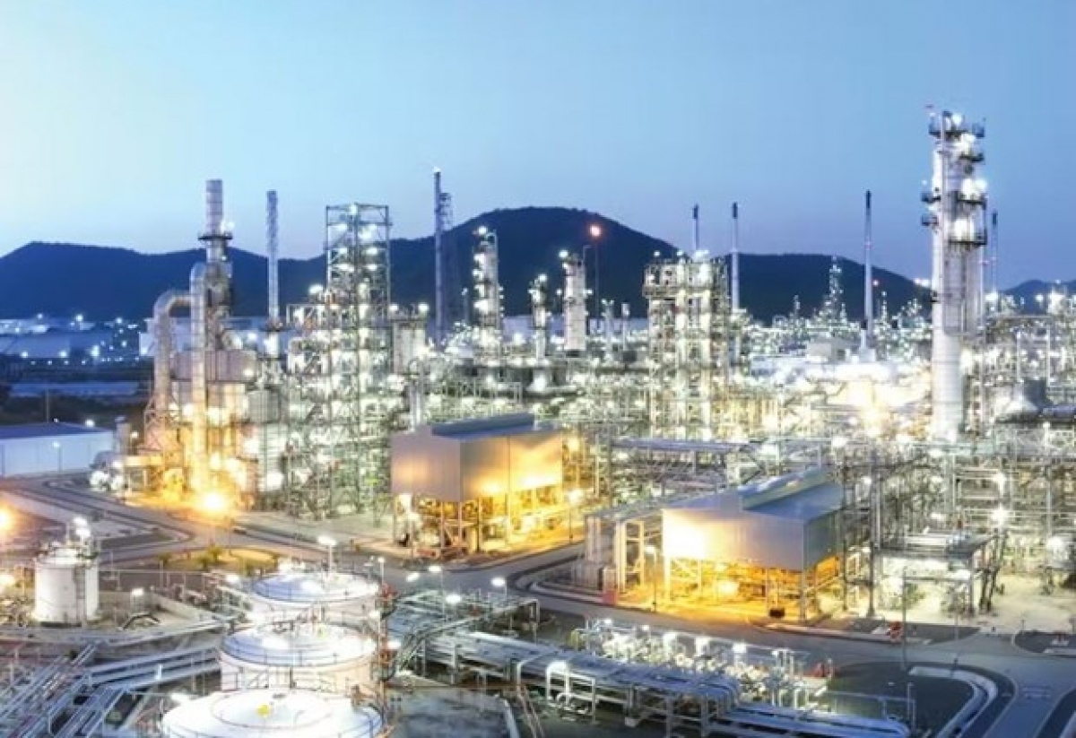 Thai oil refining firm TOP to invest in Vietnamese market